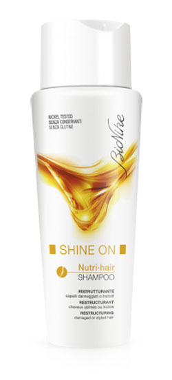 BIONIKE SHINE ON SHAMPOO RISTRUTTURANTE - UniversoFarmacie.it